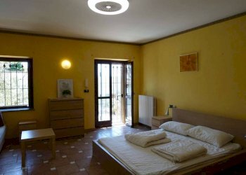 Salone - Rustic strada Fornaci Stazione, Agliano Terme - photo 13