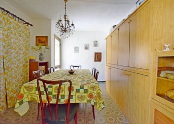 Cucina - Casa indipendente via 20 Settembre, 214, Niella Tanaro - foto 13