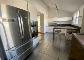 Cucina - Appartamento via Gustavo Modena, 25, Milano - foto 4