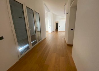 Corridoio - Appartamento via Gustavo Modena, 25, Milano - foto 24