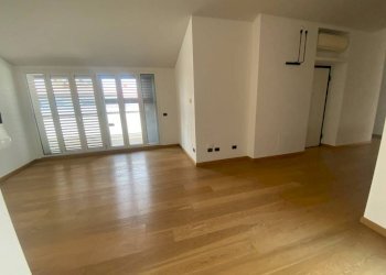 Cucina - Appartamento via Gustavo Modena, 25, Milano - foto 38