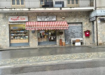 Facciata - Alimentari - Gastronomia Pomaretto - foto 15