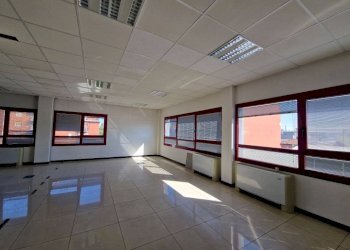 Ufficio - Ufficio via 25 Aprile, 5, Pero - foto 12
