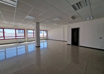 Ufficio - Ufficio via 25 Aprile, 5, Pero - foto 11