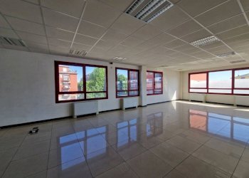 Ufficio - Ufficio via 25 Aprile, 5, Pero - foto 12