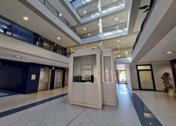 Portineria - Ufficio via 25 Aprile, 5, Pero - foto 3