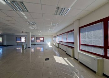 Ufficio - Ufficio via 25 Aprile, 5, Pero - foto 11