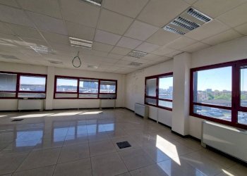 Ufficio - Ufficio via 25 Aprile, 5, Pero - foto 17