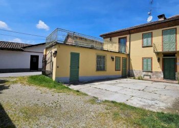 Cortile interno - Villa a Schiera via de Pianca, Azzano d'Asti - foto 4