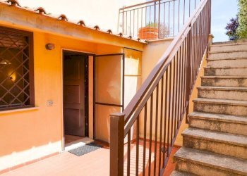 Interno palazzo - Villa a Schiera viale di Castel Porziano, Roma - foto 21