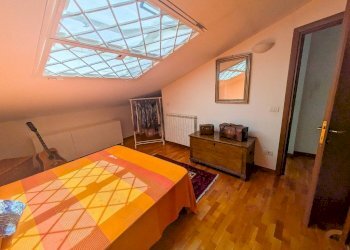 Camera da letto - Villa a Schiera viale di Castel Porziano, Roma - foto 28