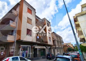 Three-room apartment Via Ammiraglio Curzon, Villa San Giovanni - photo 1