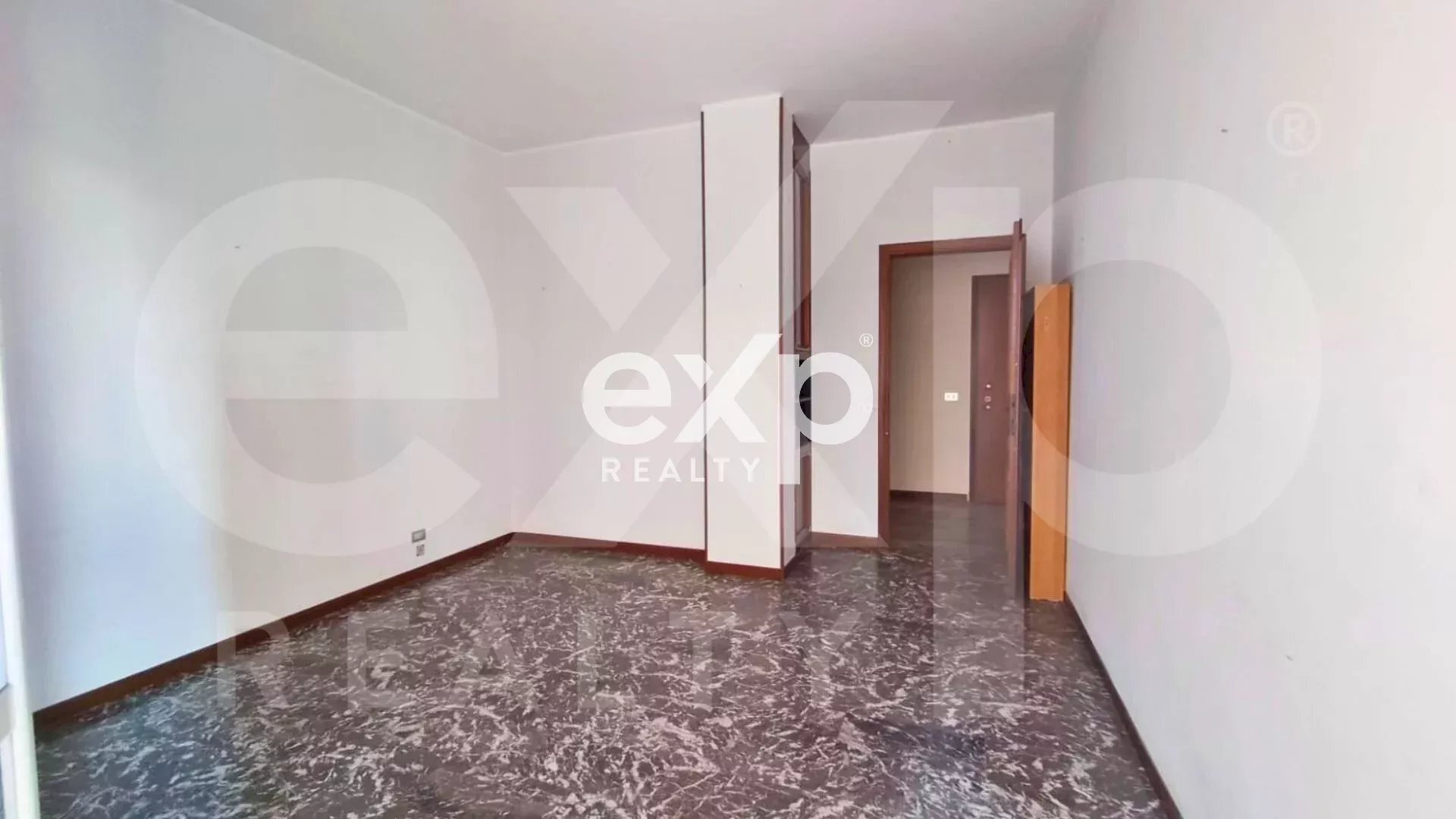 Four-room apartment Via Ammiraglio Curzon, Villa San Giovanni - photo 2