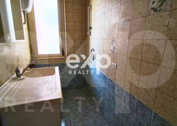 Four-room apartment Via Ammiraglio Curzon, Villa San Giovanni - photo 14