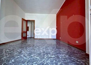 Four-room apartment Via Ammiraglio Curzon, Villa San Giovanni - photo 34