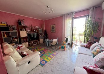 Quadrilocale Via dei Fiori, 7, Romano Canavese - foto 8