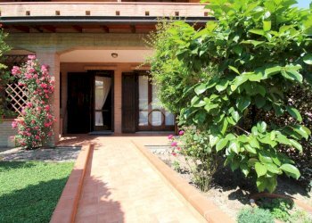 Four-room apartment Via Radici Nord, Castellarano - photo 18