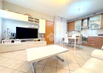 Two-room apartment Via umberto giordano, Cesate - photo 10
