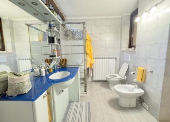Two-room apartment Via umberto giordano, Cesate - photo 29