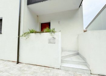 Four-room apartment Via delle Industrie, Ravenna (neighborhood Teodorico) - photo 2