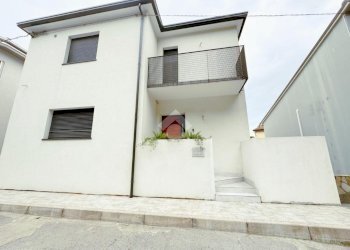 Four-room apartment Via delle Industrie, Ravenna (neighborhood Teodorico) - photo 30