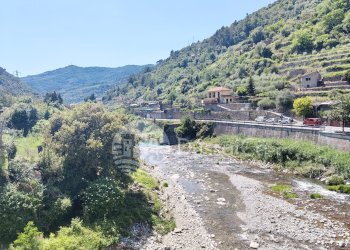 Casa semi indipendente Piazza, Isolabona - foto 3