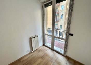 Bilocale Via San Bartolomeo del Fossato, Genova (zona Sampierdarena) - foto 9