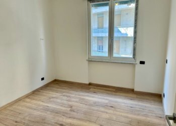 Bilocale Via San Bartolomeo del Fossato, Genova (zona Sampierdarena) - foto 12