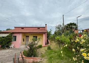 Foto 1 - Casa indipendente CONTRADA CALVANO
 
60, Apice - foto 1