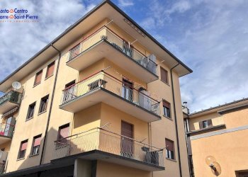 Foto 17 - Trilocale Piazza Cavalieri di Vittorio Veneto
 
12, Aosta - foto 17