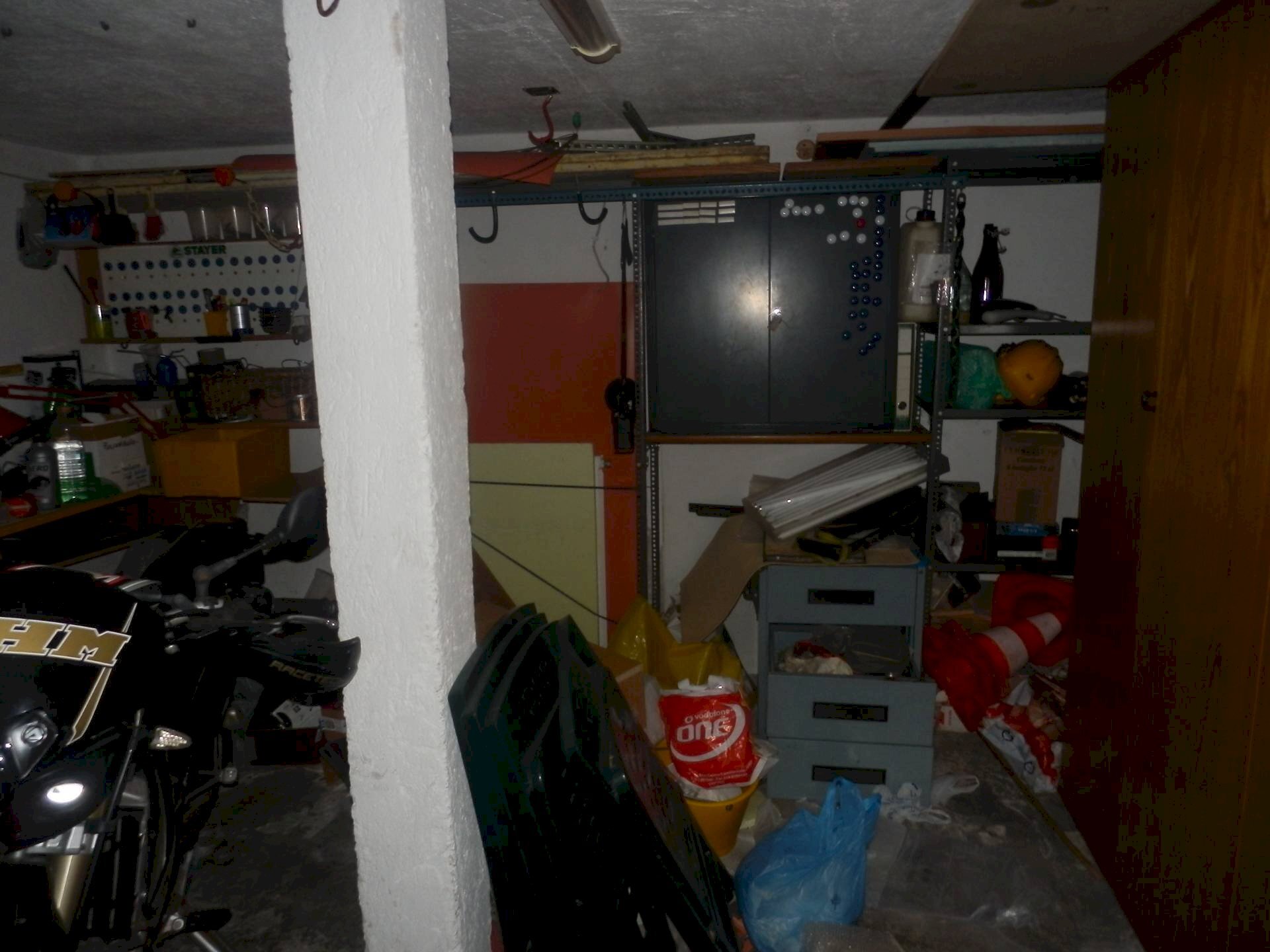 Foto 1 - Magazzino via queirolo, Vado Ligure - foto 1