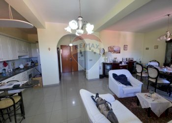 Sala da pranzo - Quadrilocale Via Roberta Lanzino
 
26, San Marco Argentano - foto 10