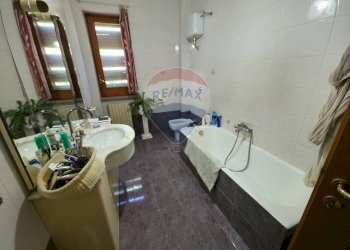 Bagno - Quadrilocale Via Roberta Lanzino
 
26, San Marco Argentano - foto 29