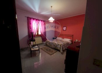 Camera / camera da letto - Quadrilocale Via Roberta Lanzino
 
26, San Marco Argentano - foto 31