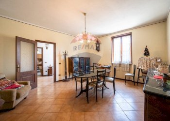 Sala da pranzo - Rustico VIA PO MORTO
 
36, Torricella del Pizzo - foto 10