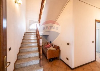 Scale - Rustico VIA PO MORTO
 
36, Torricella del Pizzo - foto 17