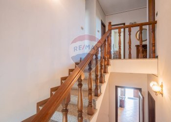 Scale - Rustico VIA PO MORTO
 
36, Torricella del Pizzo - foto 18