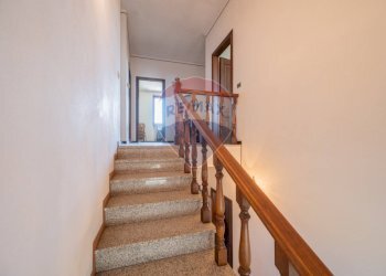 Scale - Rustico VIA PO MORTO
 
36, Torricella del Pizzo - foto 23