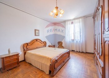 Camera / camera da letto - Rustico VIA PO MORTO
 
36, Torricella del Pizzo - foto 34