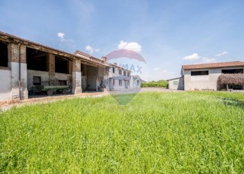 Giardino - Rustico VIA PO MORTO
 
36, Torricella del Pizzo - foto 51
