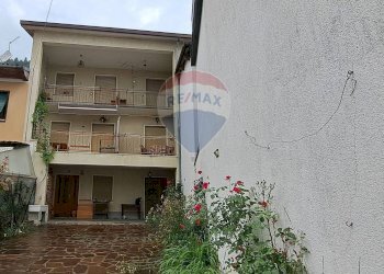 Edificio all\'aperto - Casa semi indipendente Via Belvedere
 
2, Arsiè - foto 1