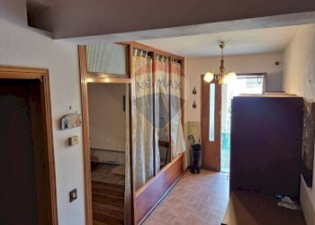 Hall / corridoio - Casa semi indipendente Via Belvedere
 
2, Arsiè - foto 5