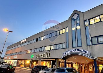 Edificio all\'aperto - Ufficio Via Pasubio
10, San Benedetto del Tronto - foto 1
