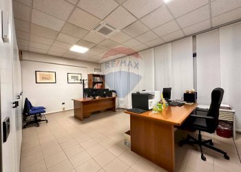 Ufficio - Ufficio Via Pasubio
10, San Benedetto del Tronto - foto 8