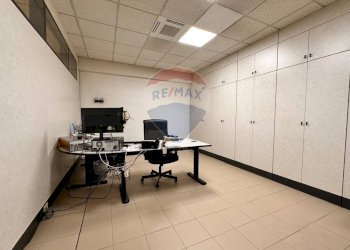 Ufficio - Ufficio Via Pasubio
10, San Benedetto del Tronto - foto 12