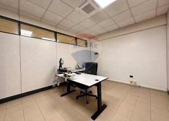 Ufficio - Ufficio Via Pasubio
10, San Benedetto del Tronto - foto 13