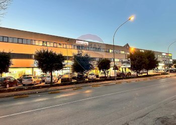 Edificio all\'aperto - Ufficio Via Pasubio
10, San Benedetto del Tronto - foto 38