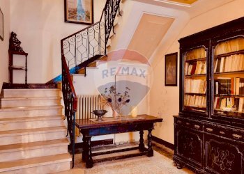 Scale - Independent house Corso Garibaldi
 
10, Cingoli - photo 6