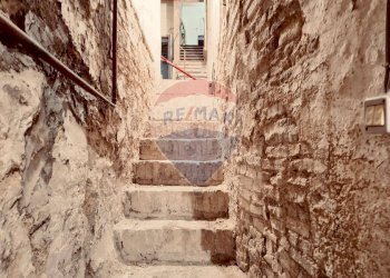 Scale - Independent house Corso Garibaldi
 
10, Cingoli - photo 61