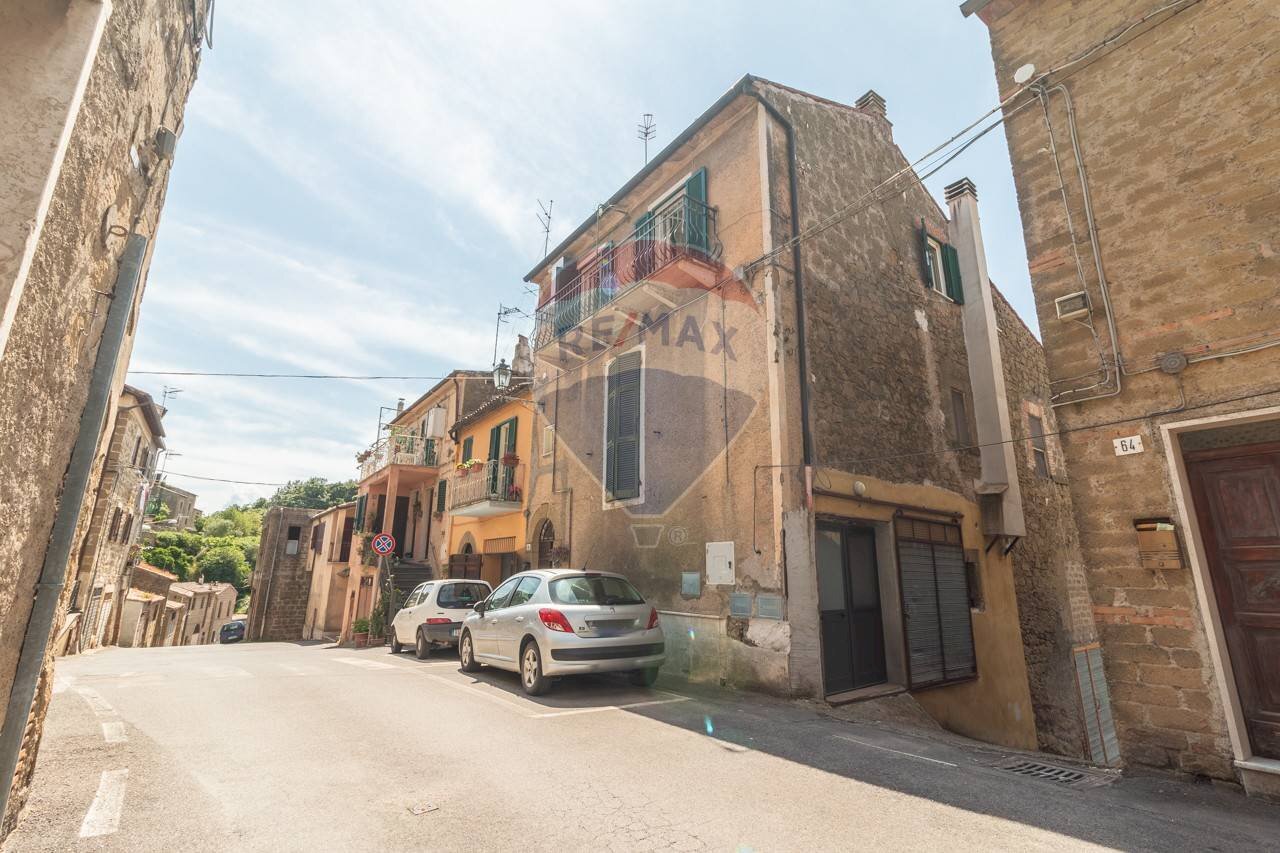 Edificio all\'aperto - Three-room apartment Via di Cellere
 
53, Ischia di Castro - photo 3